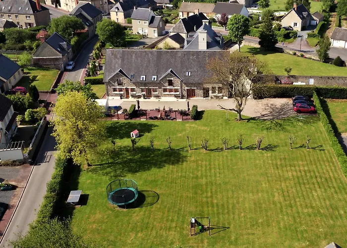 Les Champetres Walnut Terre-et-Marais